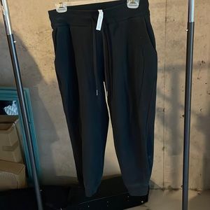 Lululemon scuba jogger